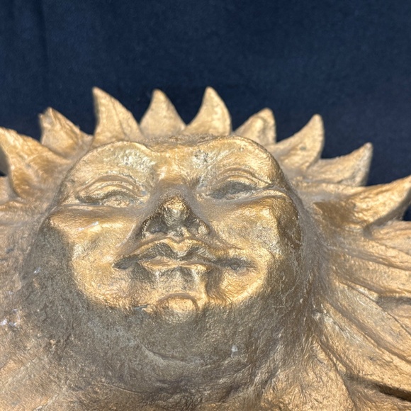 Vintage Hayes Parker Signed Stonecast Sun Face Antique Gold Wall Hanging 10" - Picture 3 of 7